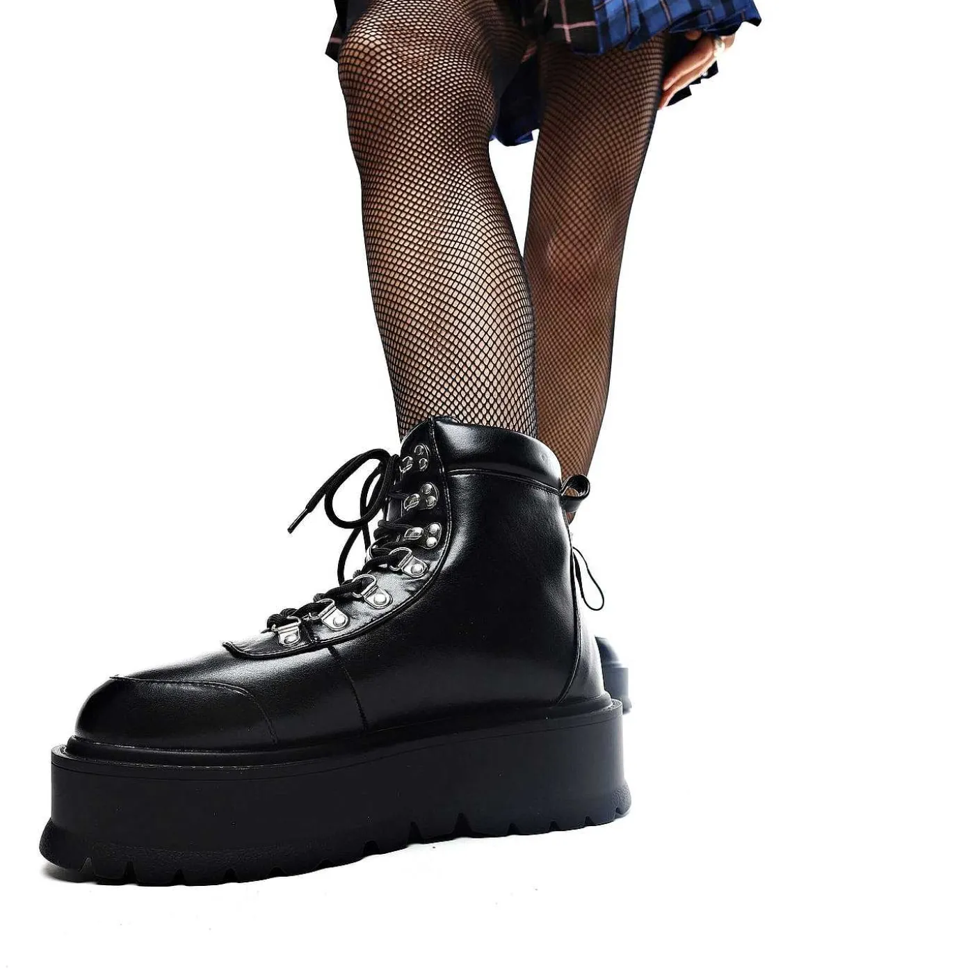 czarne_buty_na_platformie_hydra_all_matrix_5.webp Damskie KOI footwear Grube Buty^Czarne Buty Na Platformie Hydra All Matrix