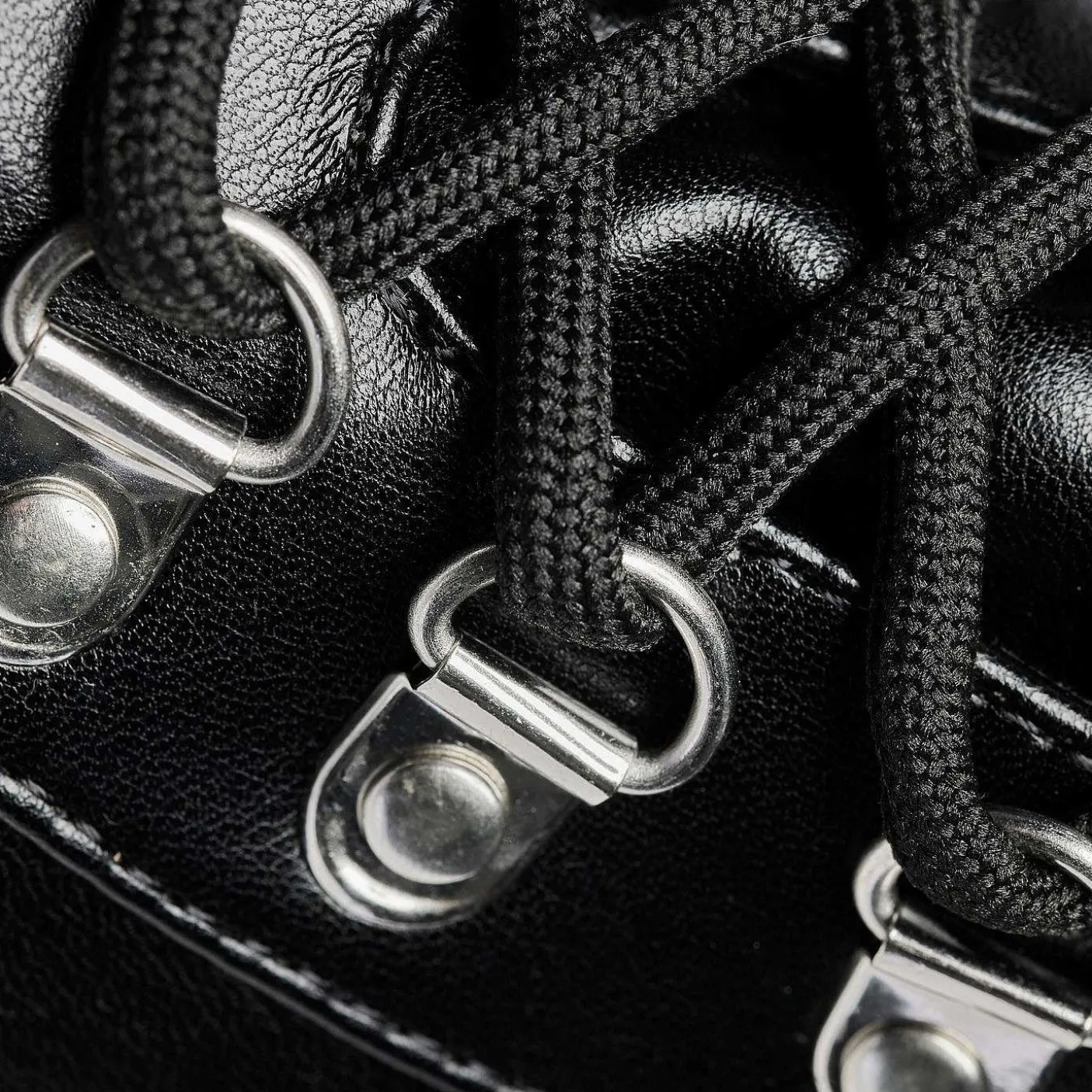 czarne_buty_na_platformie_hydra_all_matrix_9.webp Damskie KOI footwear Grube Buty^Czarne Buty Na Platformie Hydra All Matrix