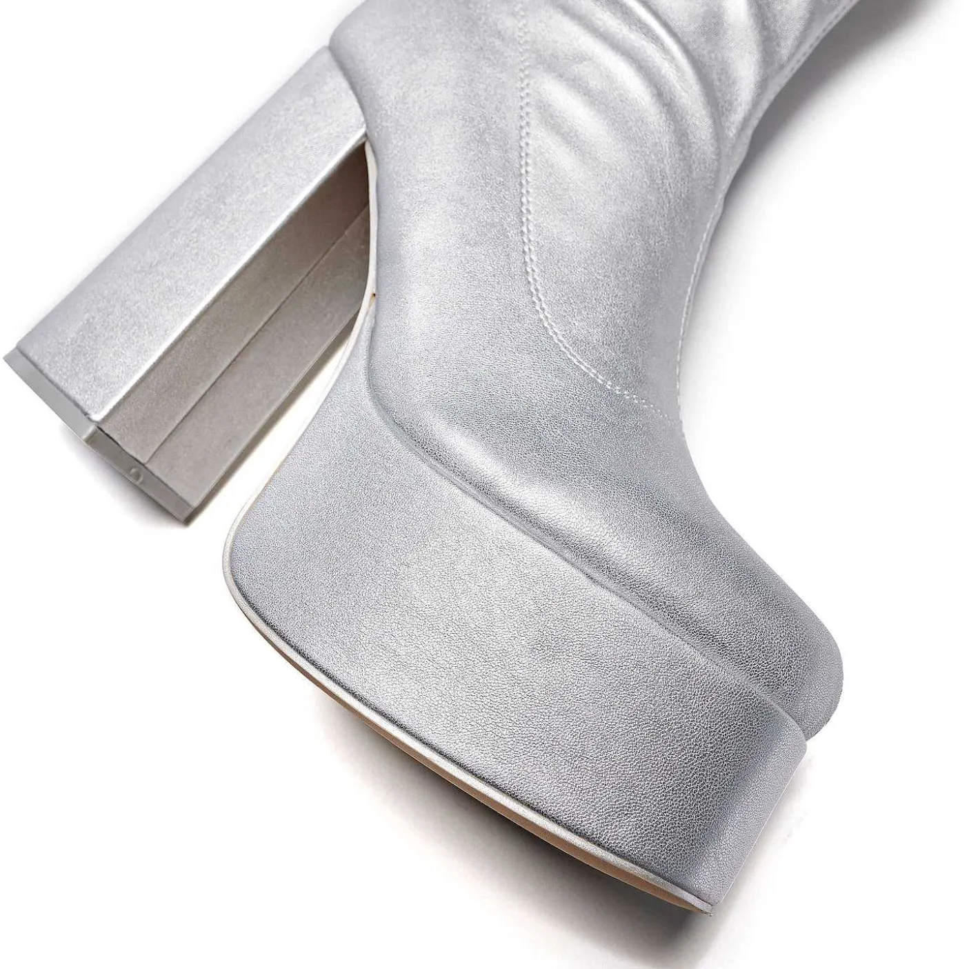 Damskie KOI footwear Buty Na Obcasie^Kozaki Za Kolano The Redemption Plus Size - Srebrne