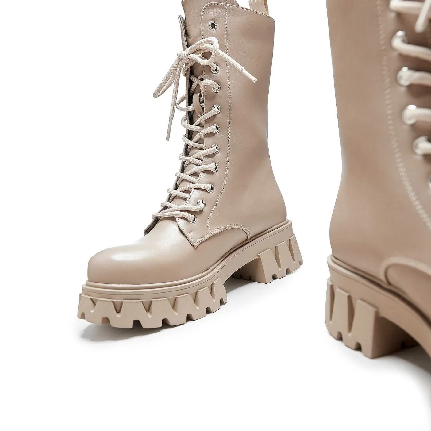 wysokie_sznurowane_buty_siren__dust_4.webp Damskie KOI footwear Buty Platformowe^Wysokie Sznurowane Buty Siren - Dust